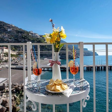Apartament Il Nido Del Gabbiano Minori Zewnętrze zdjęcie